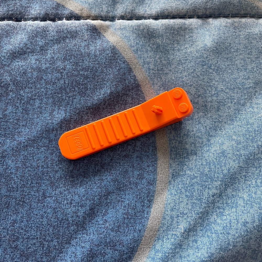 Lego classic brick separator